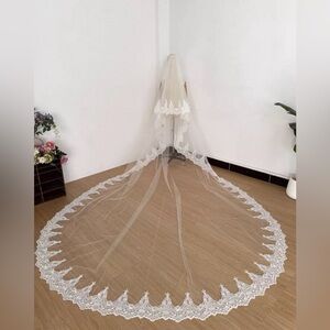 Royal Floral Lace Wedding Veil